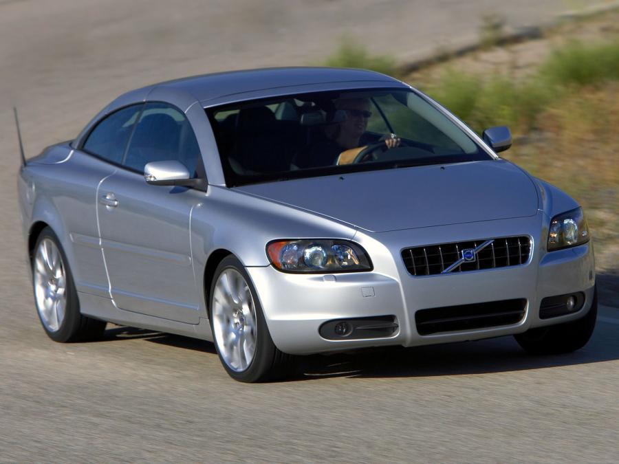  Volvo C70 T5 2005 года  (US) (фото 22 из 30)